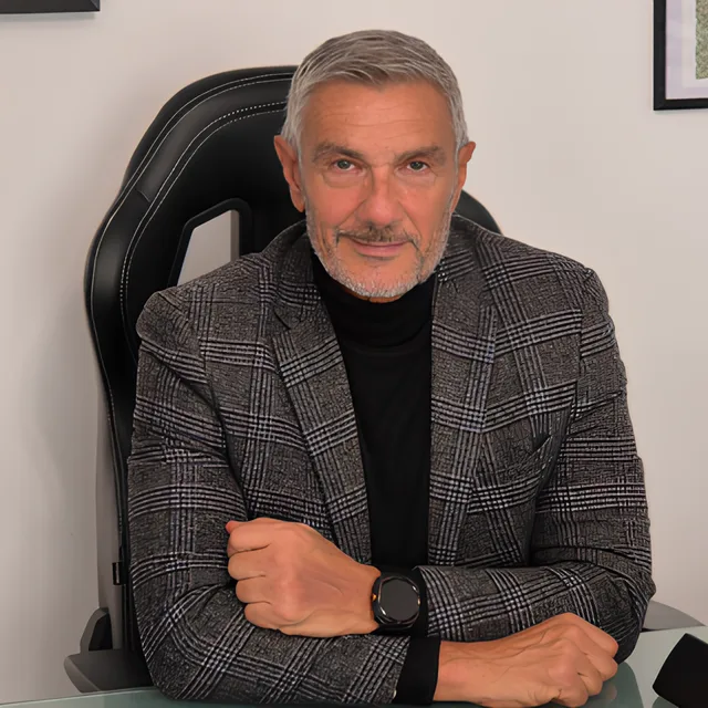 Dr. Marco Pugliese, psicologo clinico e ipnoterapeuta a Roma EUR